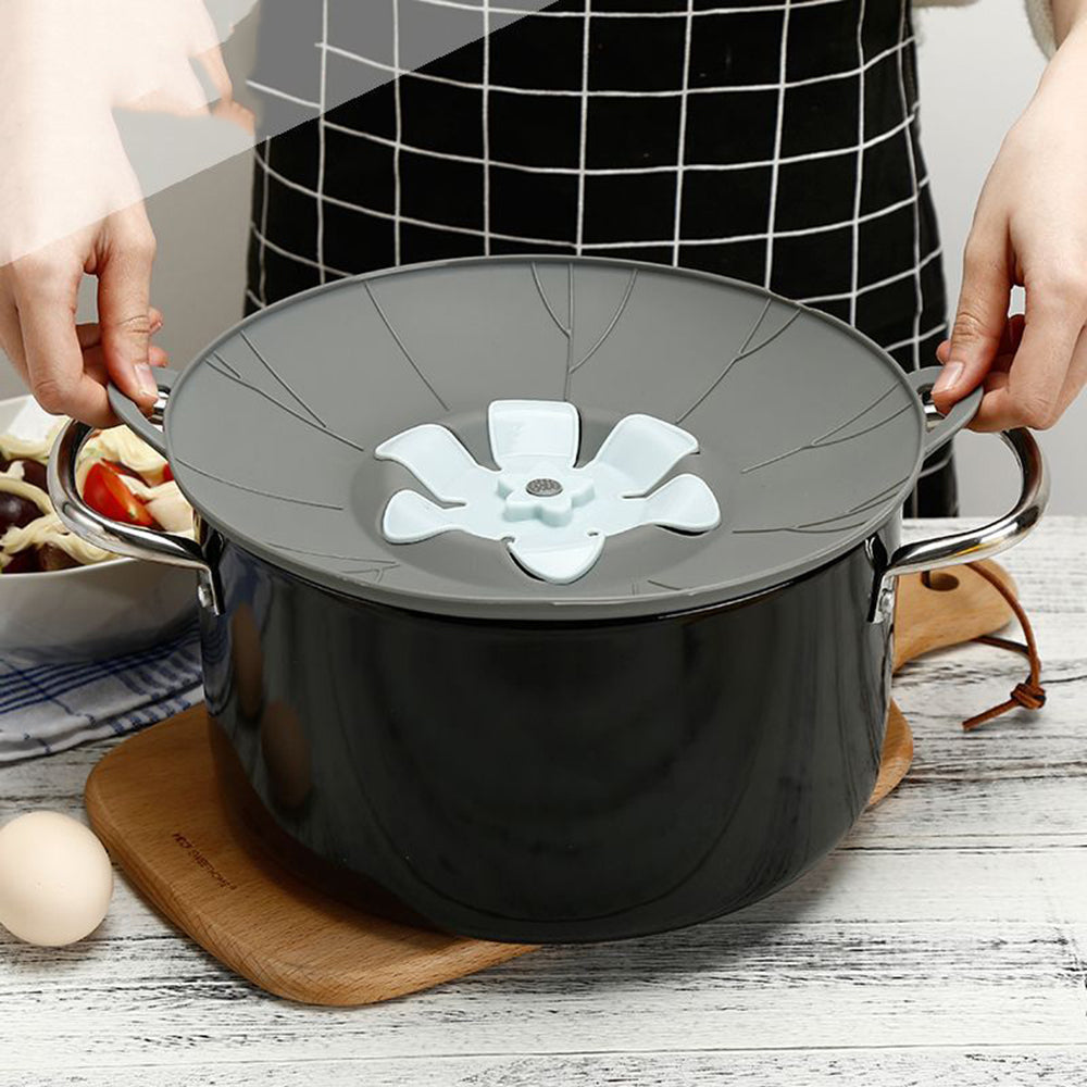 Silicone Spill-Proof Pot Cover – No Boil Over Lid